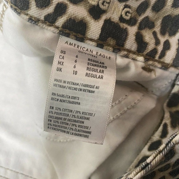 American Eagle Jeans - Picture 5 of 9
